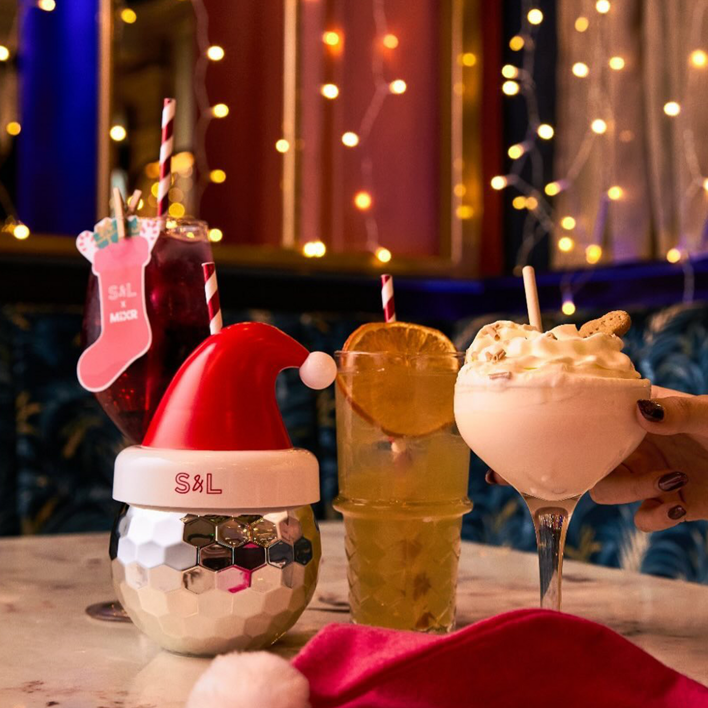 Premium Red and White Foil Paper Straws